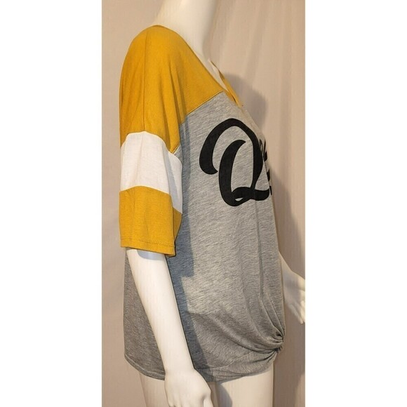 Hybrid Plus Size Knotted Front Queen Tee - Size 1X - Picture 2 of 8